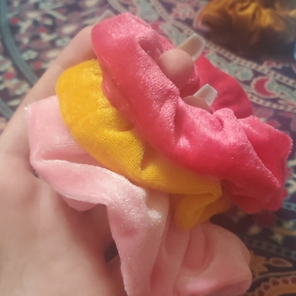Set of 3 scrunchies